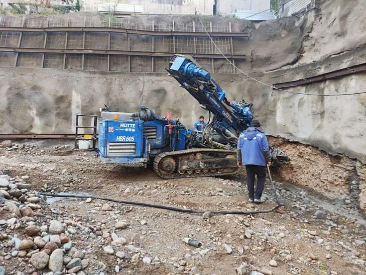 Укрепление бортов котлована и закрепление откосов Укрепление бортов котлована и закрепление откосов